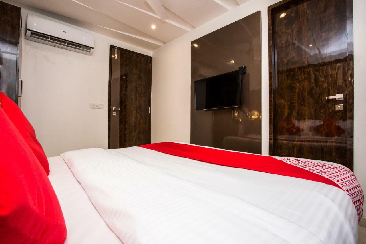Oyo 37559 Hotel Al Haram Βομβάη Εξωτερικό φωτογραφία